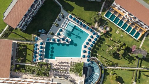 Προσφορές για το ξενοδοχείο Mitsis Ramira Beach Hotel Με Νεροτσουλήθρες