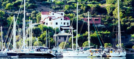Προσφορές ξενοδοχείων για Τριζόνια