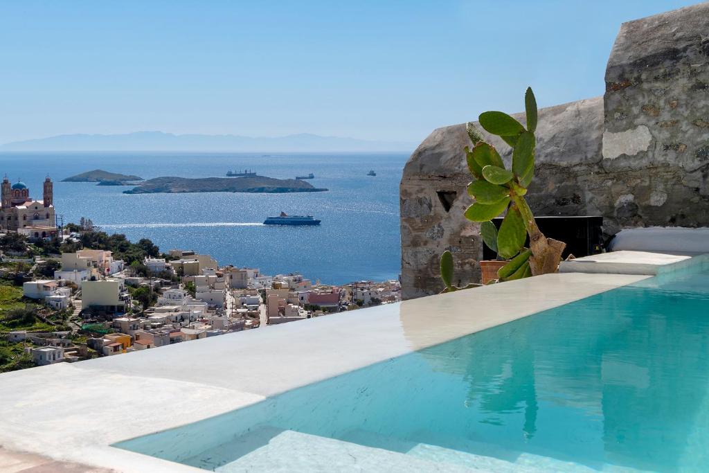 Προσφορές ξενοδοχείων για Σύρος